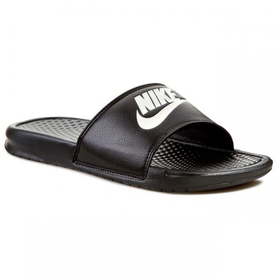Nike Chinelos Benassi 